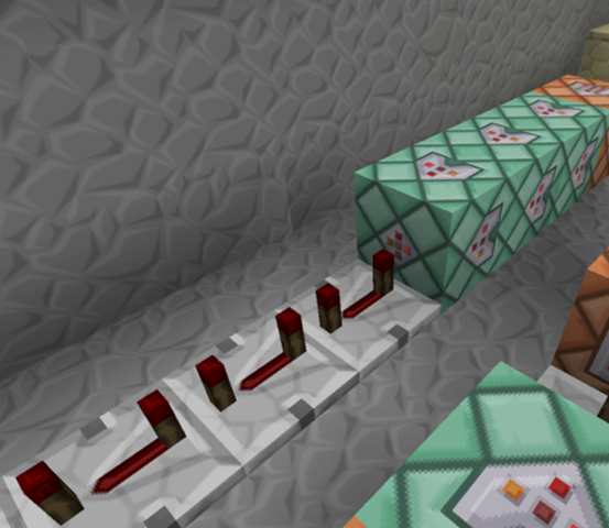 Redstone signal from chain command block